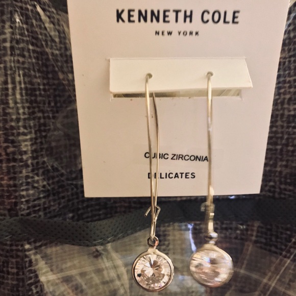 Kenneth Cole silver plated earrings - Picture 4 of 8